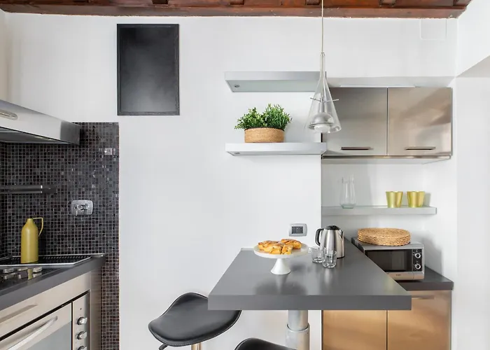 Iflat Trevi's Paradise Appartement *
